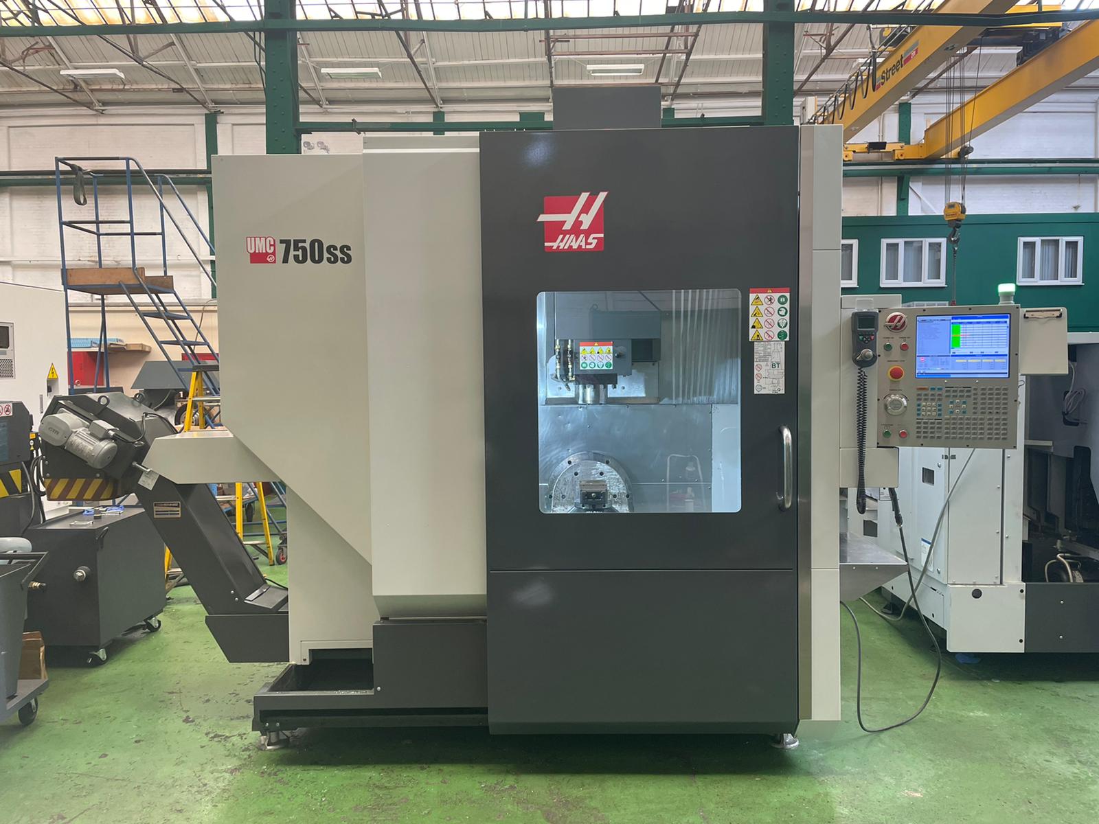 28942-HAAS-UMC-750SS-5-Axis-Machining-Centre-with-HAAS-Control.-Year-2017.jpg