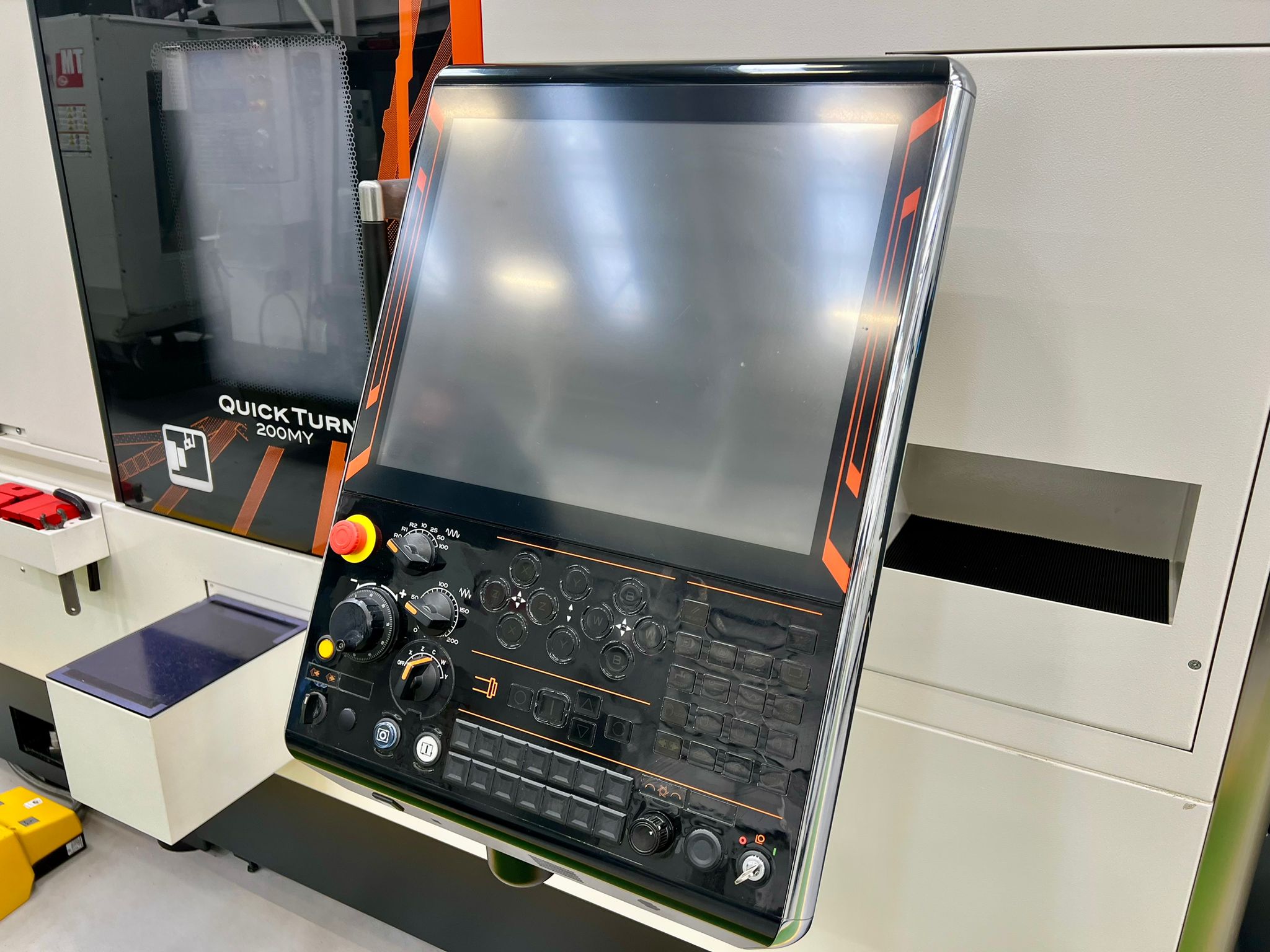 Lathes (CNC and Manual)/MAZAK Quickturn 200MY CNC Lathe with Smooth Control. C & Y Axis.  Year 2019